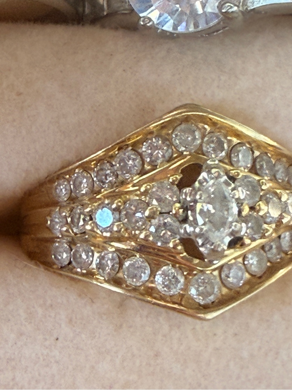 Rare VINTAGE 14K Gold Natural Diamond 1.15 ctw (approx) Sz8 - Picture 6 of 17